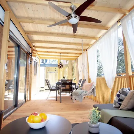 营地 Mobile Ivana 比奥格勒·纳·莫鲁