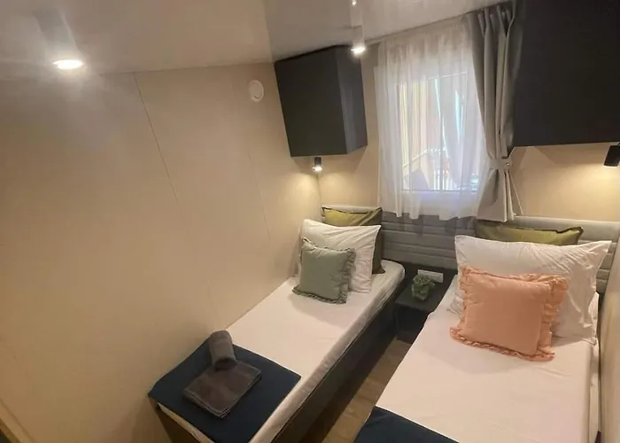 Mobile Ivana Camping *