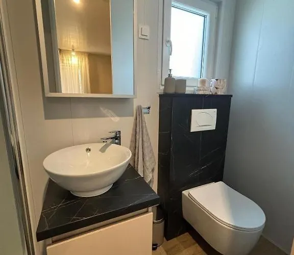 Κάμπινγκ Mobile Ivana *