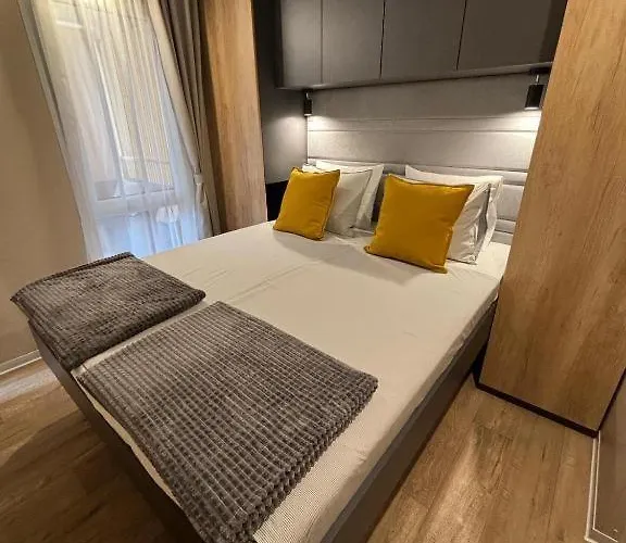 Κάμπινγκ Mobile Ivana Biograd Na Moru