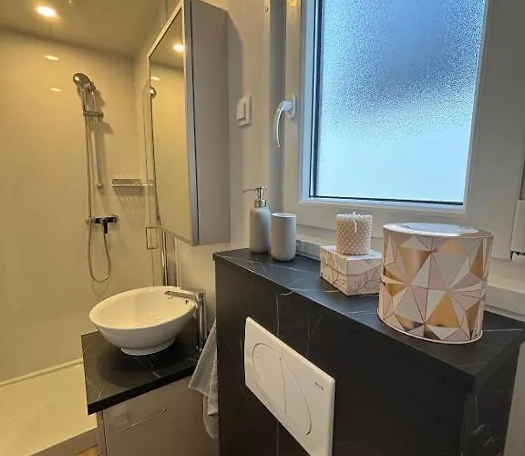 Mobile Ivana * Biograd Na Moru