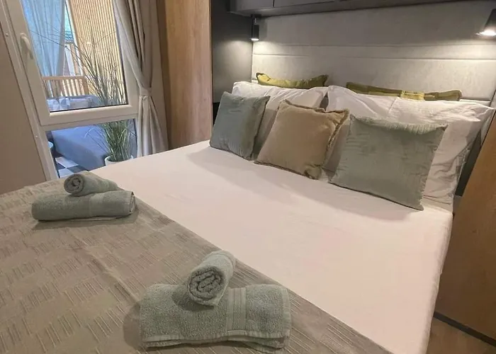 Kamp alanı Mobile Ivana Biograd Na Moru